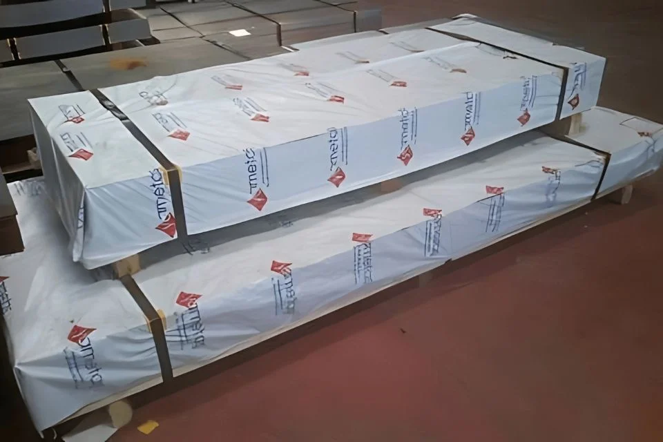 Laminaks Metal Örtüsü Öne Çıkan Görsel